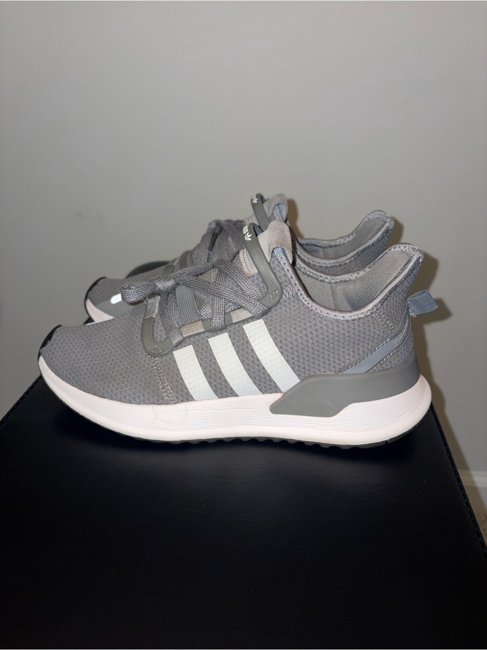 Adidas Men’s 5.5 (Women’s 7) Gray U_path Sneakers